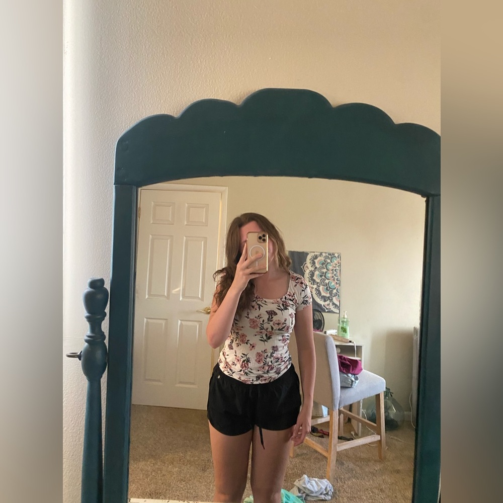 flower tight fitted shirt